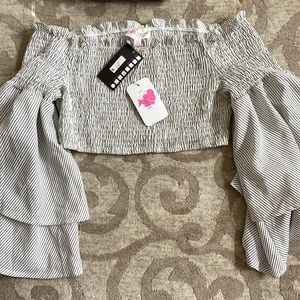 Lu Bella Top size Medium NWT